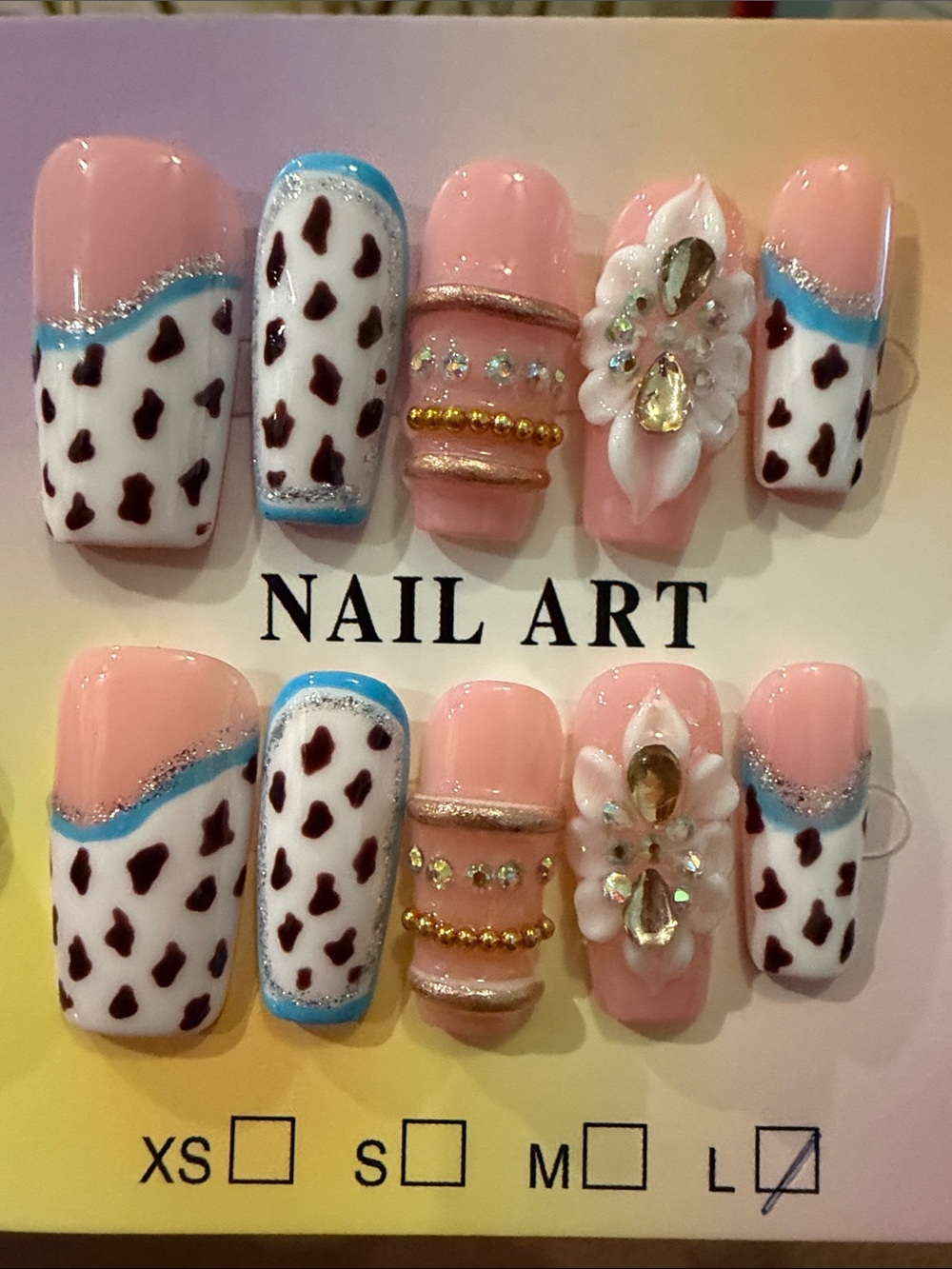 Hand-Painted Pink & White Floral 3D Nail Art Set